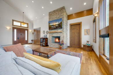 Hillside Custom home with private Boathouse - photo 5