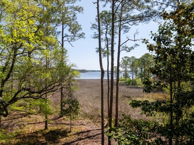 Seller will credit $15,000 at closing for buyer closing costs or - photo 2