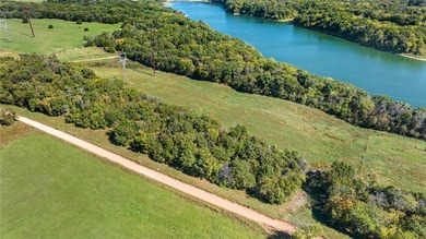 Come to a clean slate, create your dream space, lake front - photo 17