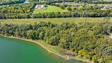 Come to a clean slate, create your dream space, lake front - photo 19