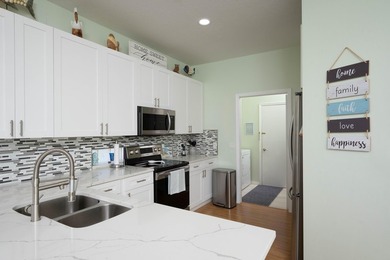 A gorgeous, well-maintained home nestled in the Isle of San - photo 21