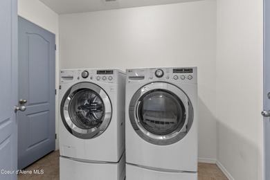One-owner and thoughtfully designed for easy single-level living - photo 22