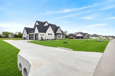 Additional listing photo 2