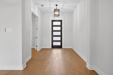 Additional listing photo 4