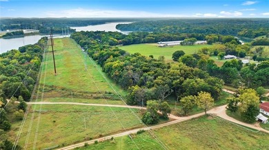 Come to a clean slate, create your dream space, lake front - photo 40