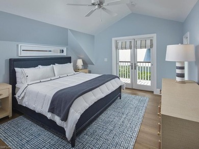 Four blocks to the beach in the heart of Olde Naples, this fully - photo 25