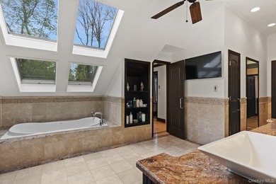 Tucked away at the end of a peaceful cul-de-sac, 6 Lilac Place - photo 26