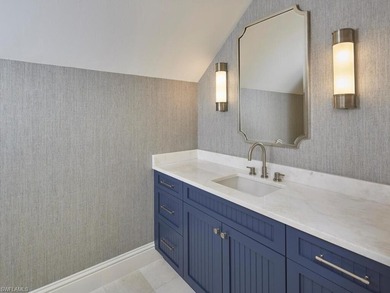 Four blocks to the beach in the heart of Olde Naples, this fully - photo 26