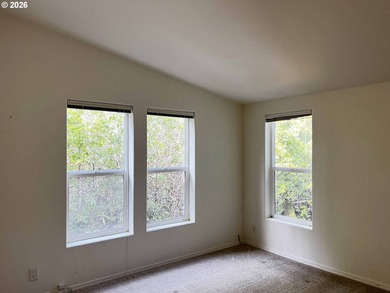 Welcome to this beautiful 3-bedroom, 2-bathroom home located in - photo 34