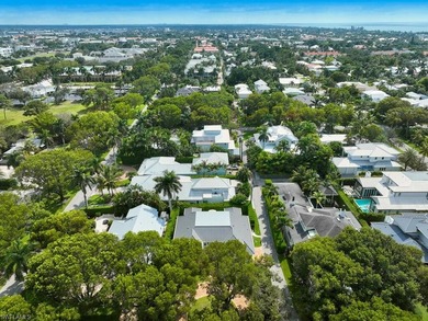 Four blocks to the beach in the heart of Olde Naples, this fully - photo 36