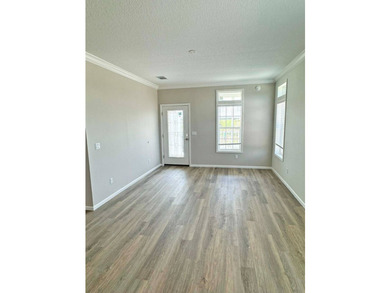 2 Bedrooms | 2 Baths | 1,294 sq ft | + Den Spring Savings! Below - photo 13