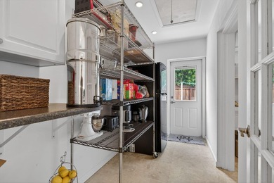 Clean, elegant, and meticulously maintained with a NEW ROOF - photo 26