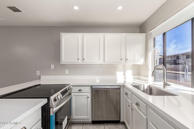 (private lake, pond, creek) Apartment For Sale in Phoenix Arizona