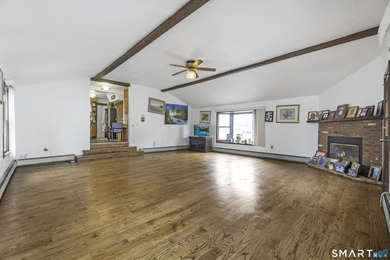 Welcome to 33 Colonial Road Unit 9, Stamford, CT 06906, with a - photo 6