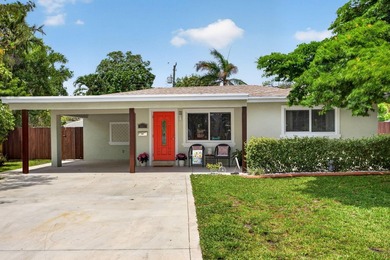 Clean, elegant, and meticulously maintained with a NEW ROOF - photo 43