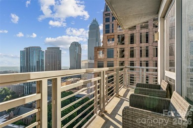 Million dollar views take center stage in this spectacular 22nd - photo 2
