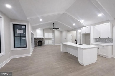 Late summer delivery! This beautifully designed 4-bedroom, 3 - photo 12