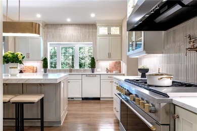 Masterfully renovated and expanded by Hudgins Property Group - photo 15