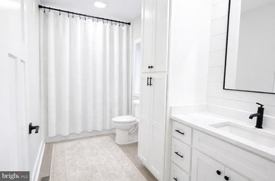 Late summer delivery! This beautifully designed 4-bedroom, 3 - photo 15