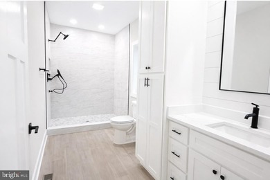 Late summer delivery! This beautifully designed 4-bedroom, 3 - photo 16