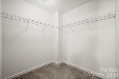 Beautifully maintained 5-bedroom, 3.5-bath home in the highly - photo 19