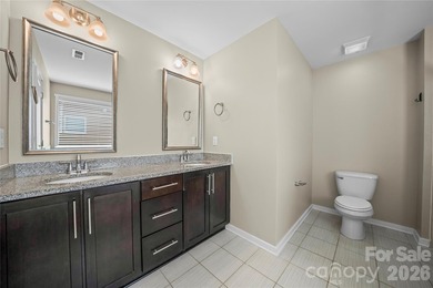 Beautifully maintained 5-bedroom, 3.5-bath home in the highly - photo 20