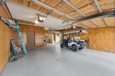 Lovely Waterfront Home with Boathouse on Lake Palestine - photo 33