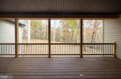 Late summer delivery! This beautifully designed 4-bedroom, 3 - photo 33