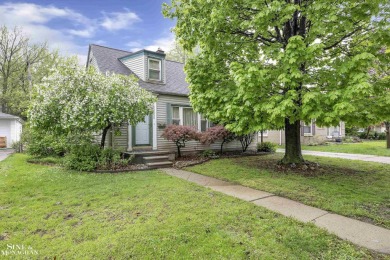 Lake Home For Sale in Saint Clair Shores, Michigan