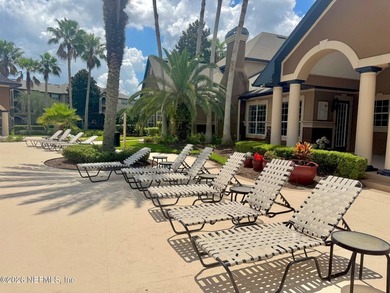 NOT your average condo! This rare 3/2 END UNIT in the Reserve at - photo 50