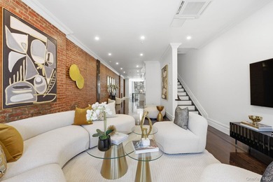 A newly gut-renovated boutique condominium offering - photo 1