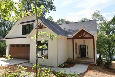 High Rock Lake Home For Sale in Denton North Carolina