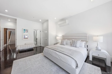 A newly gut-renovated boutique condominium offering - photo 8