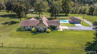 (private lake, pond, creek) Home For Sale in Poplar Bluff Missouri