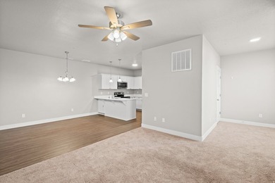 **SPECTACULAR CORNER CONDO BETTER THAN NEW! MOVE-IN READY!** - photo 3