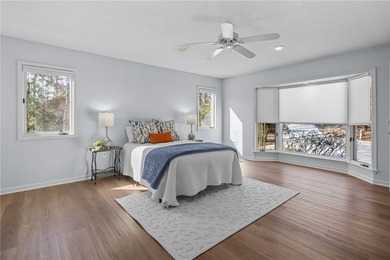 Positioned on a quiet cul-de-sac, this over 4,000 sq ft home - photo 28