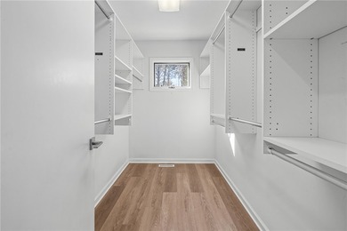 Positioned on a quiet cul-de-sac, this over 4,000 sq ft home - photo 29