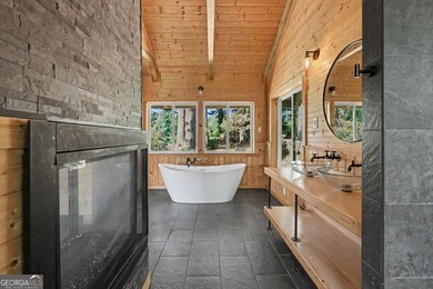 Stunning Mountain Retreat with Panoramic Views & Spacious - photo 30