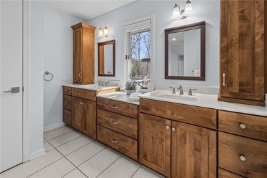 Positioned on a quiet cul-de-sac, this over 4,000 sq ft home - photo 32