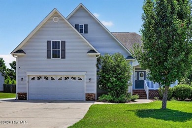 MOTIVATED SELLER OFFERING A 1 YEAR, 1% INTETREST RATE BUYDOWN!!! - photo 1