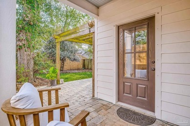 OPEN HOUSE THIS SUNDAY 11:00AM - 1:00PMe see this inviting - photo 8