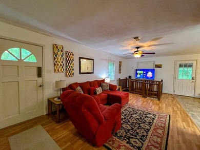 ***EXCLUSIVE AGENCY*** NEW ROOF*** Listing #02749 This property - photo 4