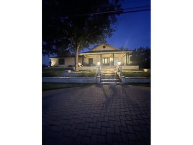 Lake Marble Falls Home For Sale in Marble Falls Texas