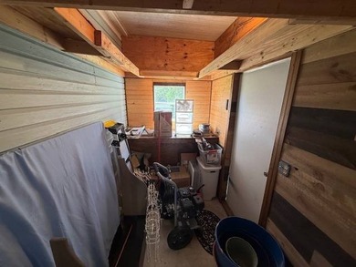 Seller offering FREE LOT RENT FOR 3 MONTHS AND GOLF CART WITH - photo 11