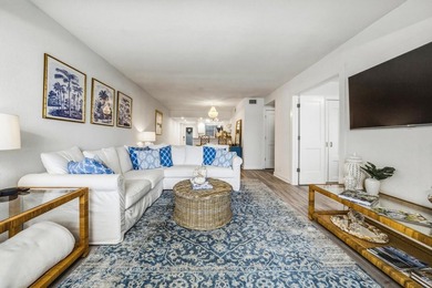 Waterfront 2BR residence in a boutique Las Olas Isles building - photo 13