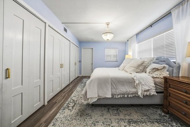 Waterfront 2BR residence in a boutique Las Olas Isles building - photo 15