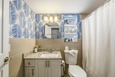 Waterfront 2BR residence in a boutique Las Olas Isles building - photo 16