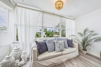 Waterfront 2BR residence in a boutique Las Olas Isles building - photo 18