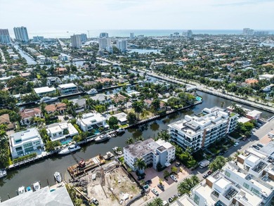 Waterfront 2BR residence in a boutique Las Olas Isles building - photo 25