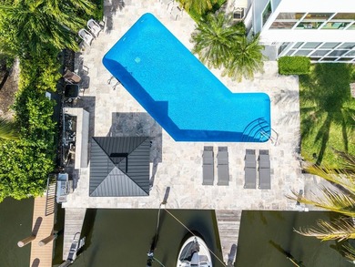 Waterfront 2BR residence in a boutique Las Olas Isles building - photo 30